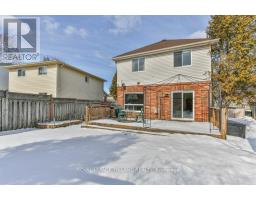 39 BELLROCK CRESCENT - 50