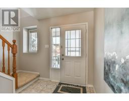 39 BELLROCK CRESCENT - 6