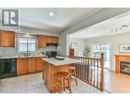 39 BELLROCK CRESCENT - 7