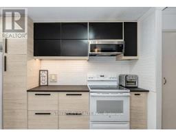 3 - 30 FLAMINGO DRIVE - 15