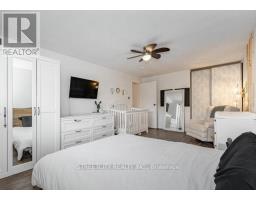 3 - 30 FLAMINGO DRIVE - 9