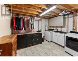 484 FERNDALE AVENUE - 29