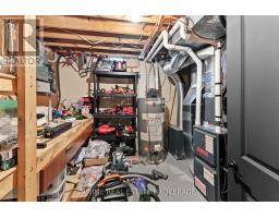 484 FERNDALE AVENUE - 33