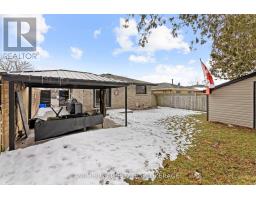 484 FERNDALE AVENUE - 38