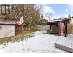 484 FERNDALE AVENUE - 40