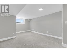 21 - 601 LIONS PARK DRIVE - 17