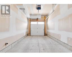 21 - 601 LIONS PARK DRIVE - 18