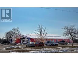 21 - 601 LIONS PARK DRIVE - 25