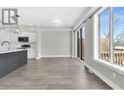 21 - 601 LIONS PARK DRIVE - 5