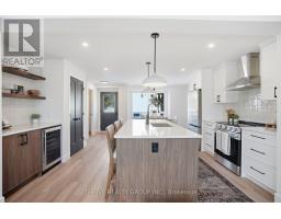 22 - 355 SANDRINGHAM CRESCENT - 18