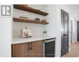 22 - 355 SANDRINGHAM CRESCENT - 19