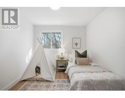 22 - 355 SANDRINGHAM CRESCENT - 26