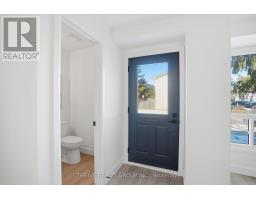 22 - 355 SANDRINGHAM CRESCENT - 4