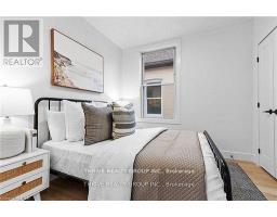 888 QUEENS AVENUE - 15