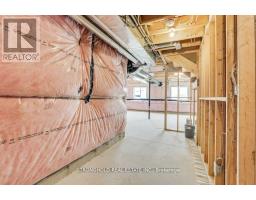 1768 FINLEY CRESCENT - 21