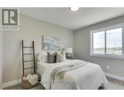 1768 FINLEY CRESCENT - 30