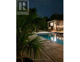 66 ALDBOROUGH AVENUE - 16