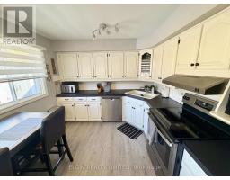 66 ALDBOROUGH AVENUE - 8