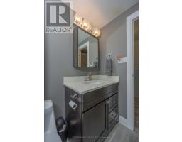 99 INVERARY CRESCENT - 18