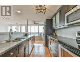 1001 - 1600 ADELAIDE STREET N - 17