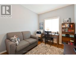 54 WILLOW CRESCENT - 24