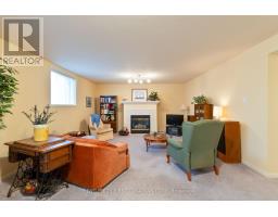 54 WILLOW CRESCENT - 28