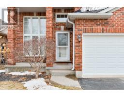 54 WILLOW CRESCENT - 4