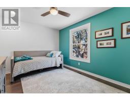 11 GREENBRIER CRESCENT - 18