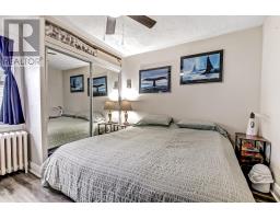 92 FOREST AVENUE - 14