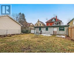 92 FOREST AVENUE - 31