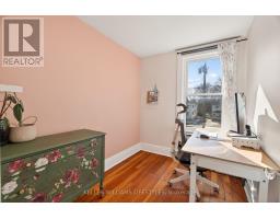 882 1/2 WILLIAM STREET - 21