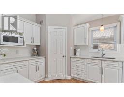 140 LANDON LANE - 13