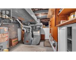 569 PICCADILLY STREET - 17