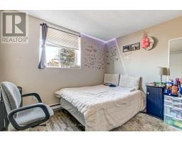 402 - 626 FIRST STREET - 10