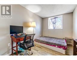 402 - 626 FIRST STREET - 11