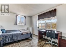 402 - 626 FIRST STREET - 9