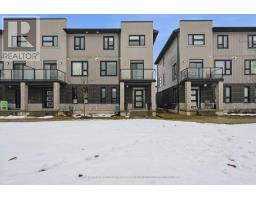 26 - 3380 SINGLETON AVENUE - 33