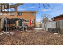 230 CAIRN STREET - 24