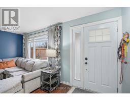 230 CAIRN STREET - 5