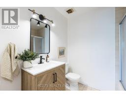 407 - 549 RIDOUT STREET N - 29