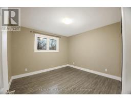 637 JASON CRESCENT - 15