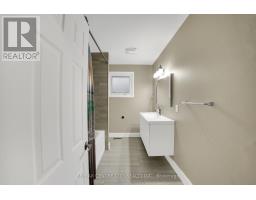 637 JASON CRESCENT - 17