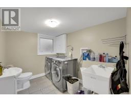 637 JASON CRESCENT - 22