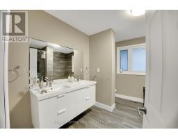 637 JASON CRESCENT - 23