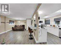 637 JASON CRESCENT - 27