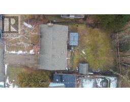 637 JASON CRESCENT - 41