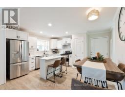 16 LINDSAY DRIVE - 14