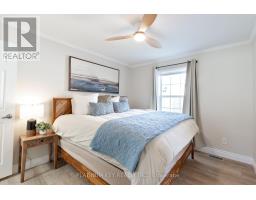 16 LINDSAY DRIVE - 24