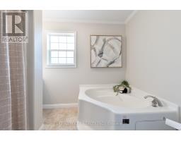 16 LINDSAY DRIVE - 26