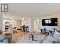 16 LINDSAY DRIVE - 9